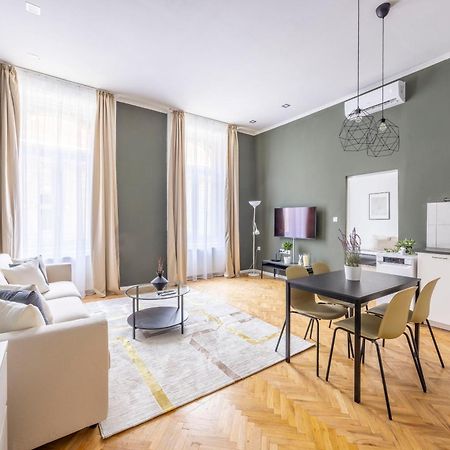 Charming & Cozy Central Elizabeth Apartment Budapest Ngoại thất bức ảnh